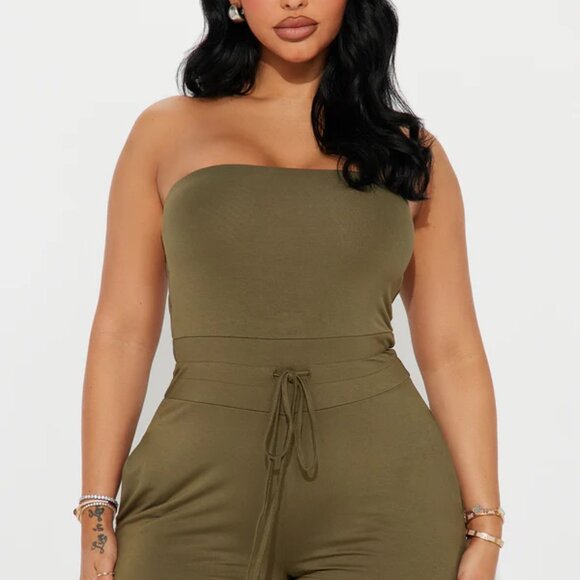 Fashion Nova Not Giving Up Jumpsuit - Olive Size Large NWT - Picture 2 of 3